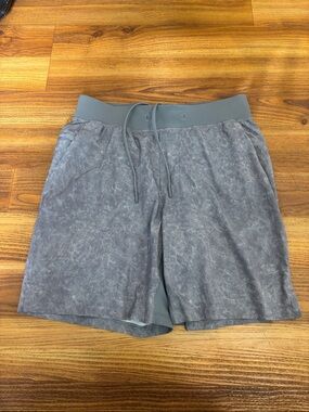 Lululemon T.H.E. Short 7" *Linerless